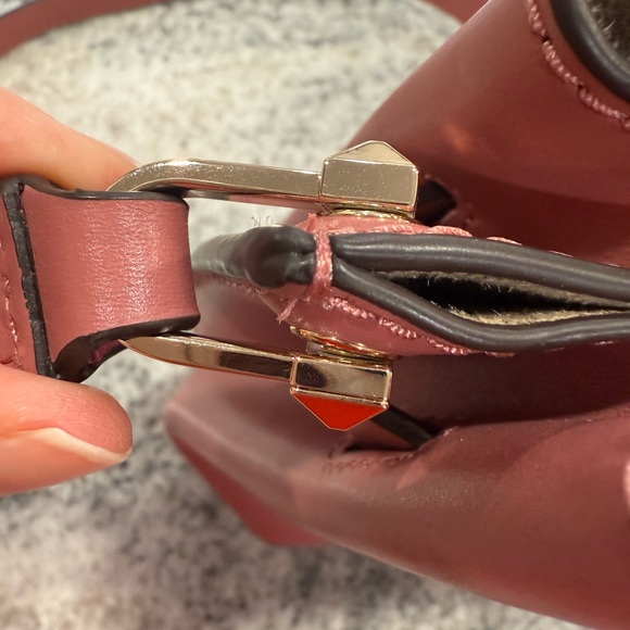 Michael Kors Rose Crossbody Bag NWOT - Picture 9 of 12